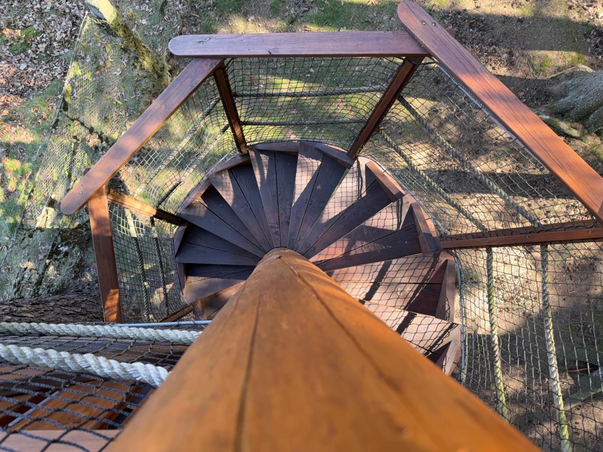Treehouse U Rybnika Hotel Osecna Ngoại thất bức ảnh